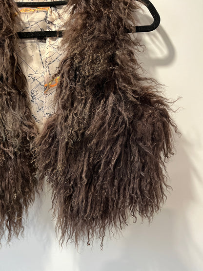 Gilet court en fourrure marron