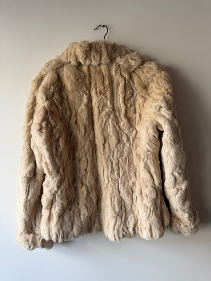 Veste en fourrure écrue