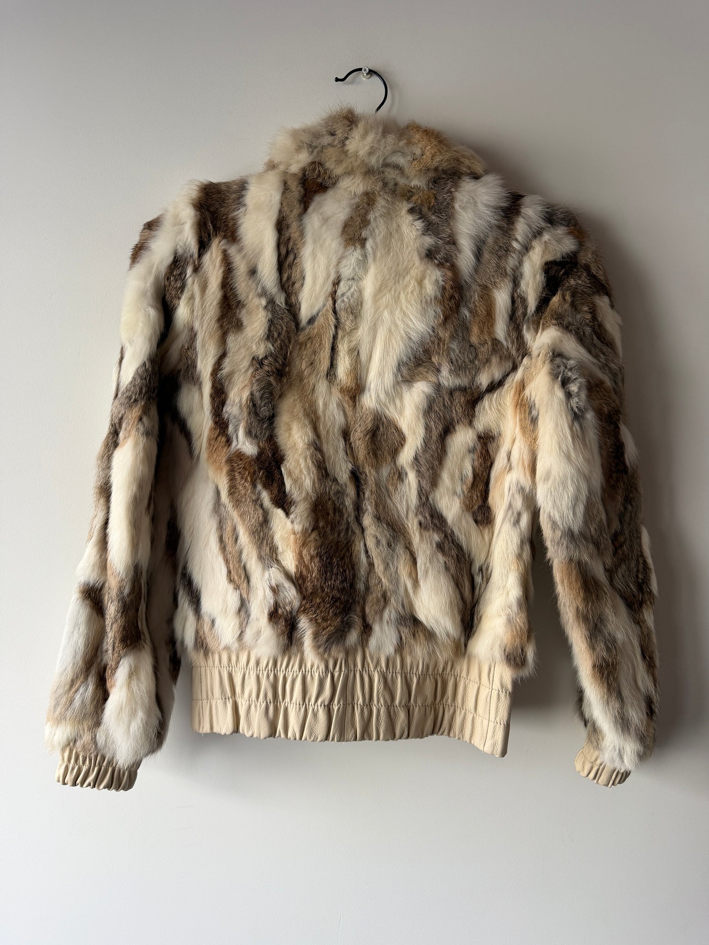 Veste courte en fourrure multicolore