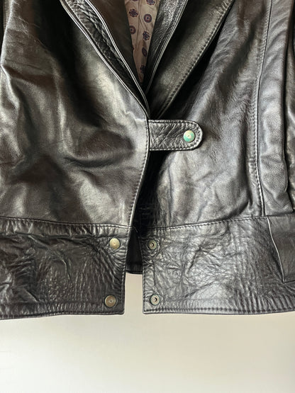 Veste en cuir noir modulable
