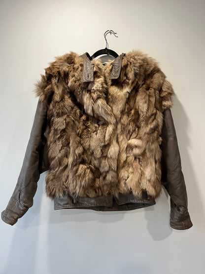 Veste en fourrure et cuir