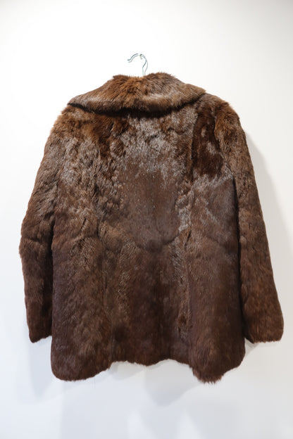 Manteau en fourrure marron