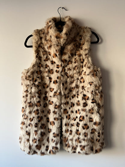 Gilet sans manches en fourrure imprimée léopard