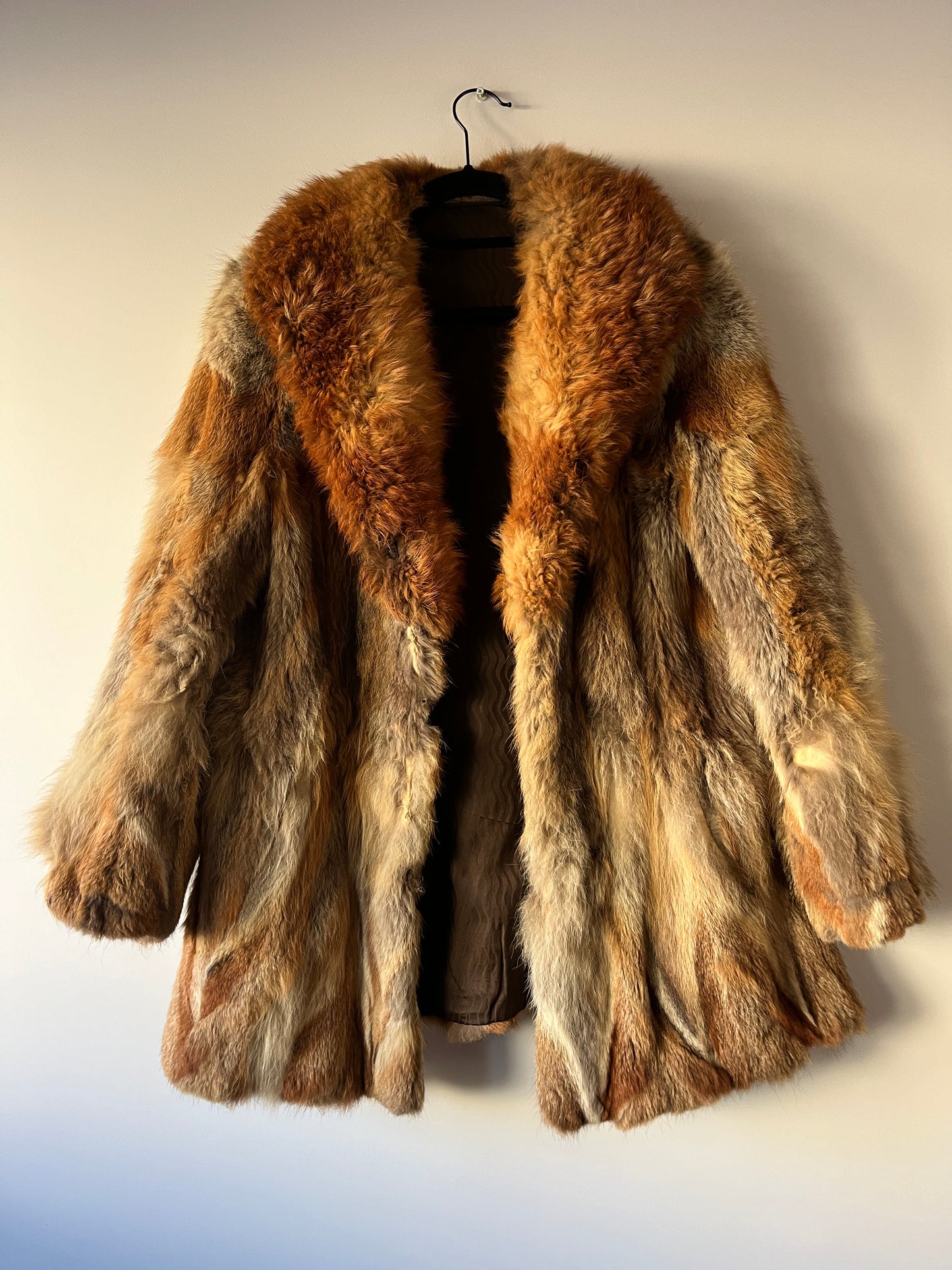 Manteau en fourrure roux doré