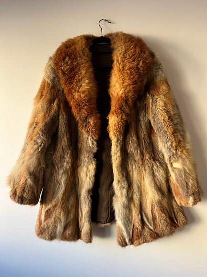 Manteau en fourrure roux doré
