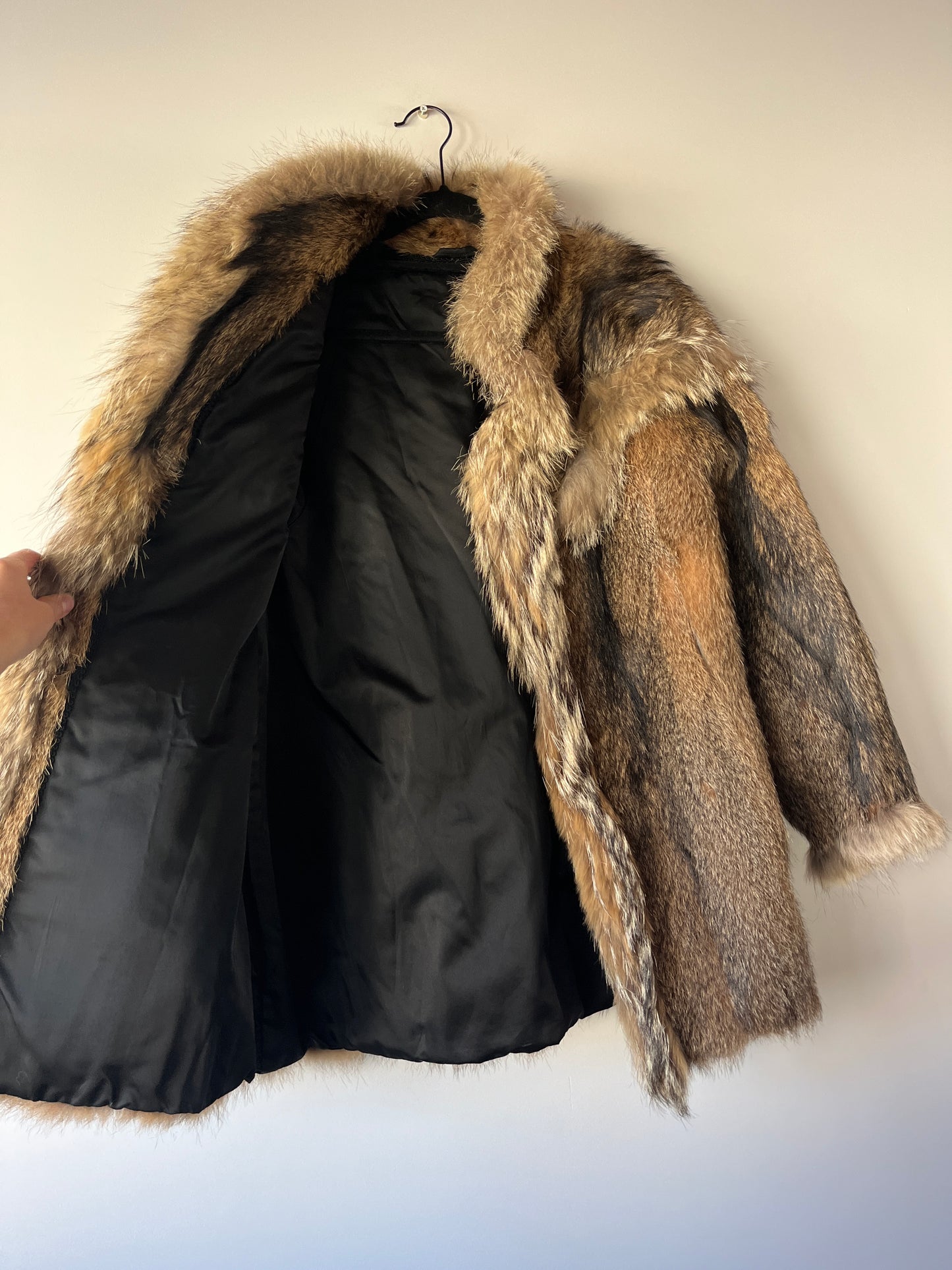 Manteau en fourrure fauve