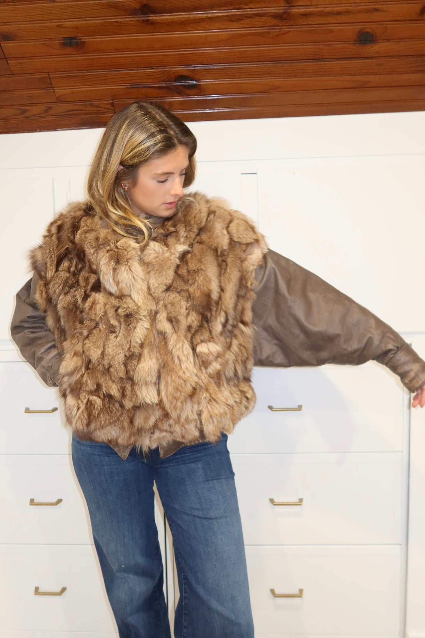 Veste en fourrure et cuir