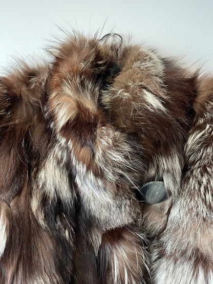 Veste en fourrure et cuir noir