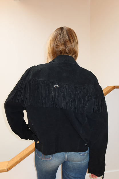 Veste en cuir noire à franges