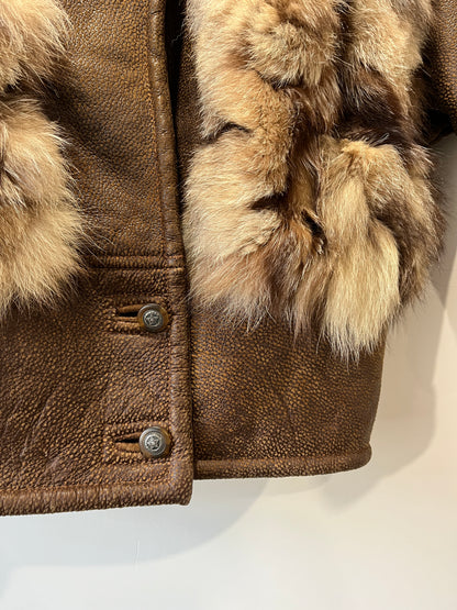 Veste en fourrure et cuir marron