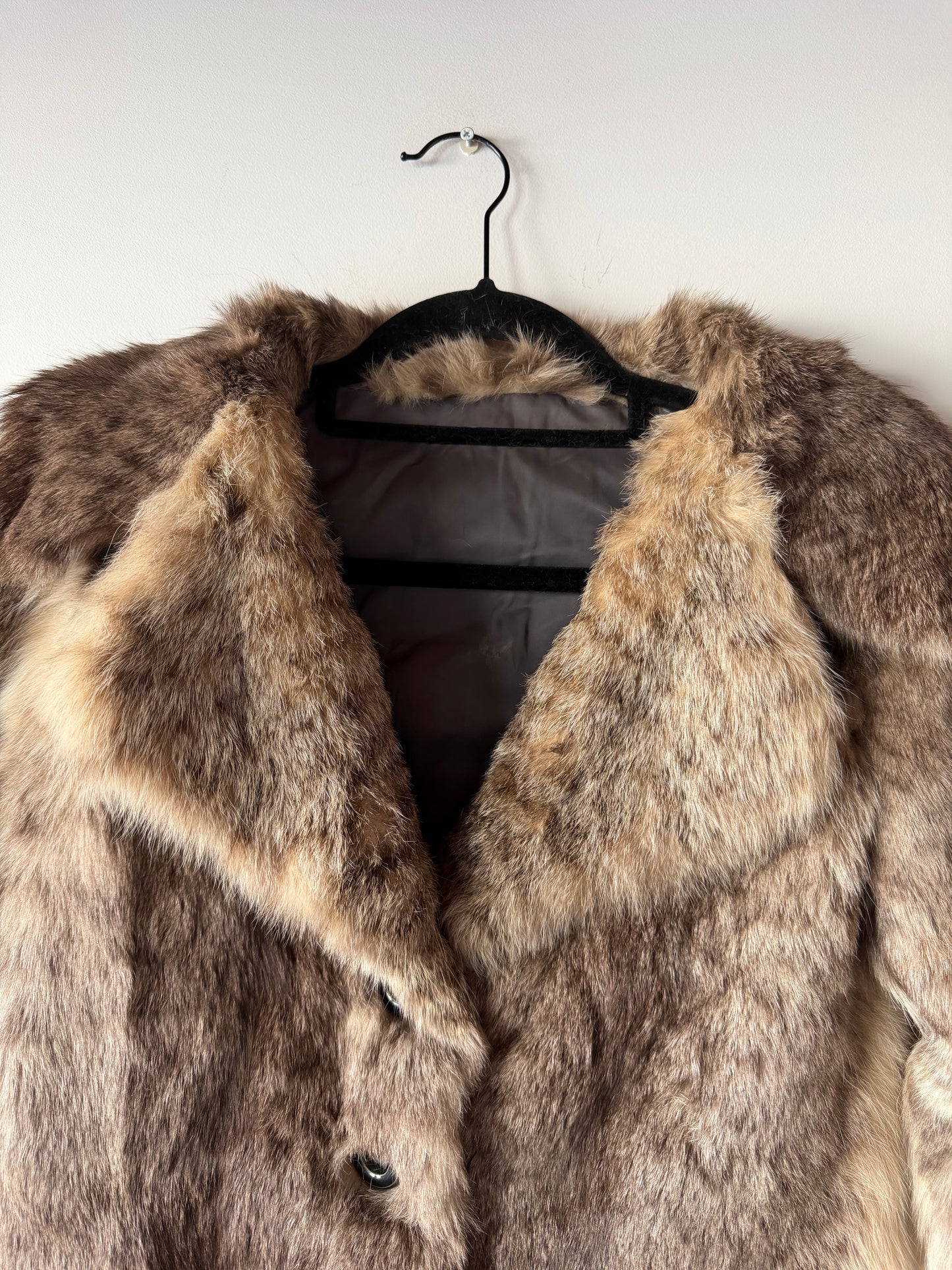 Veste en fourrure grise