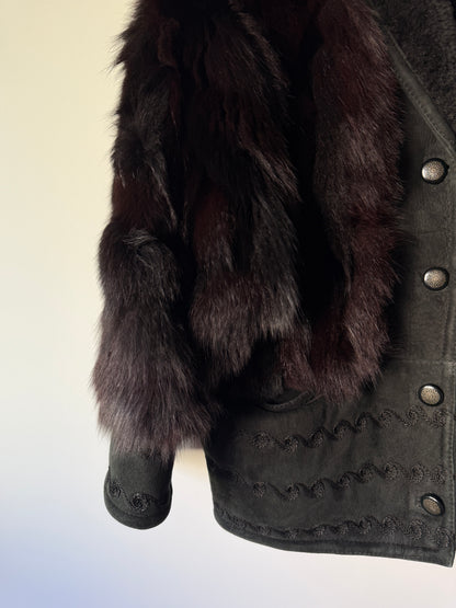 Veste en peau lainée et fourrure