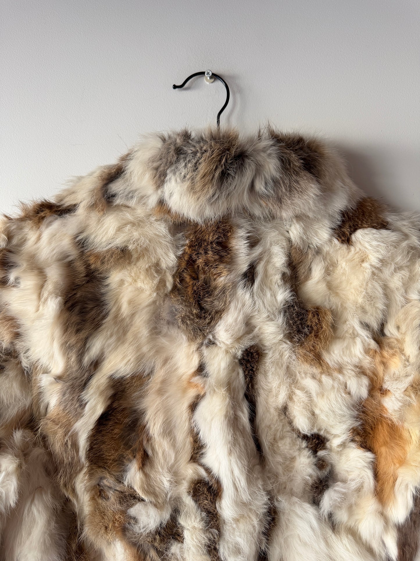 Veste courte en fourrure multicolore