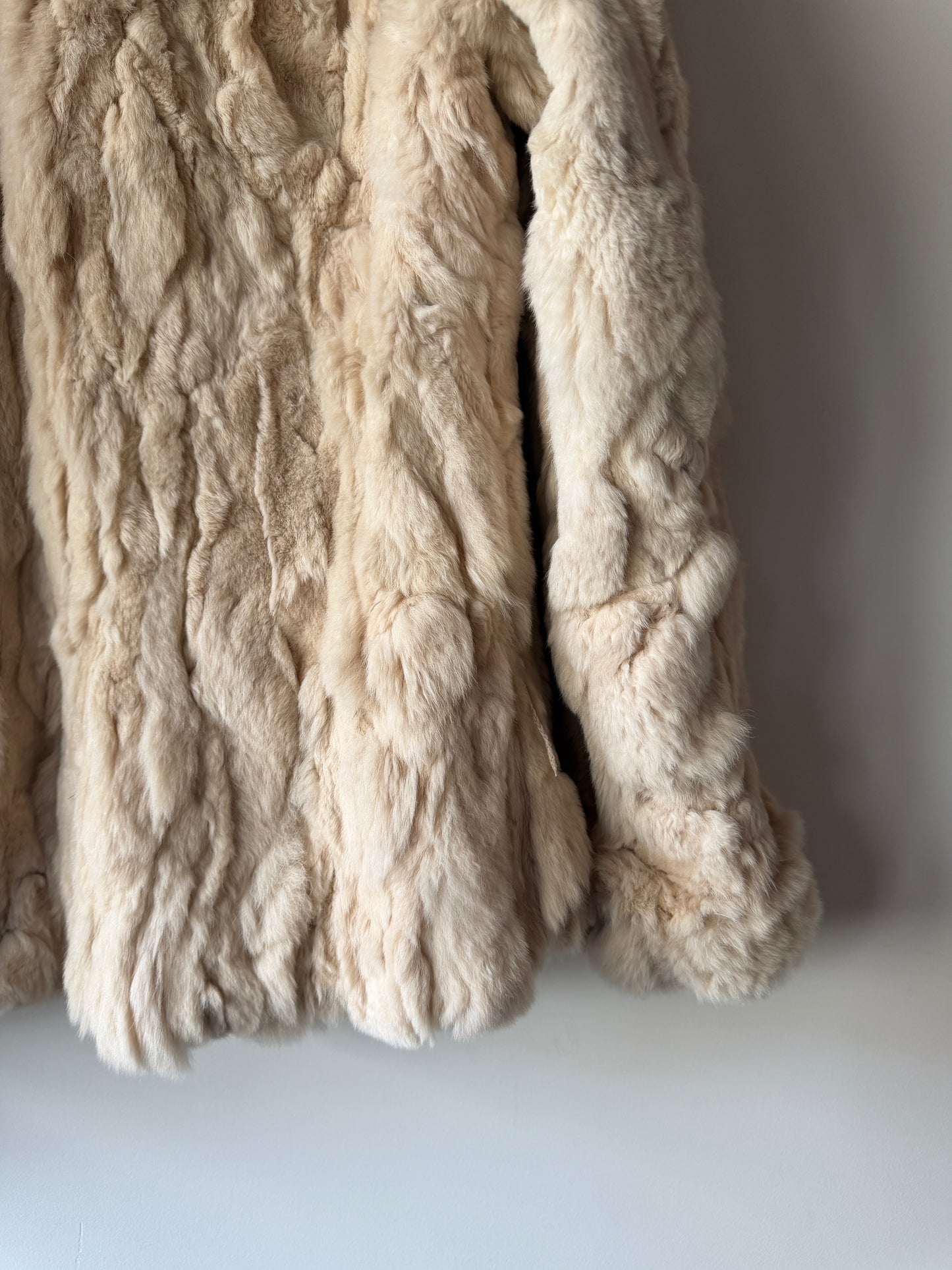 Veste en fourrure écrue