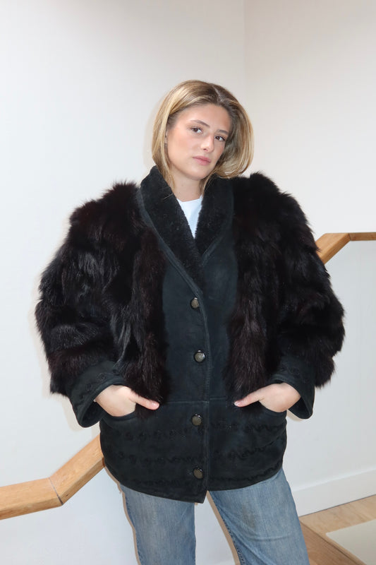 Veste en peau lainée et fourrure