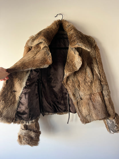 Veste en fourrure marron