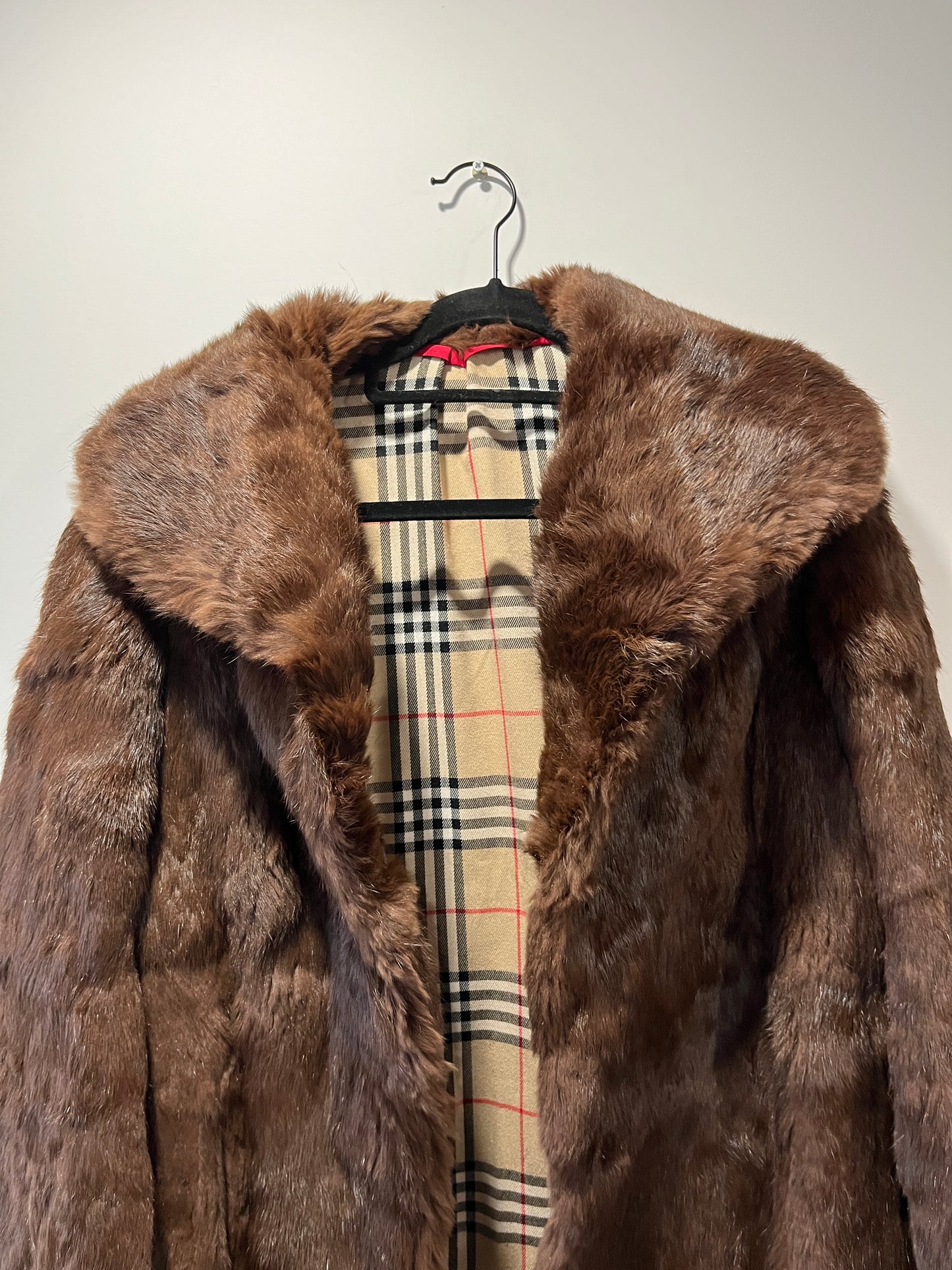 Manteau en fourrure marron