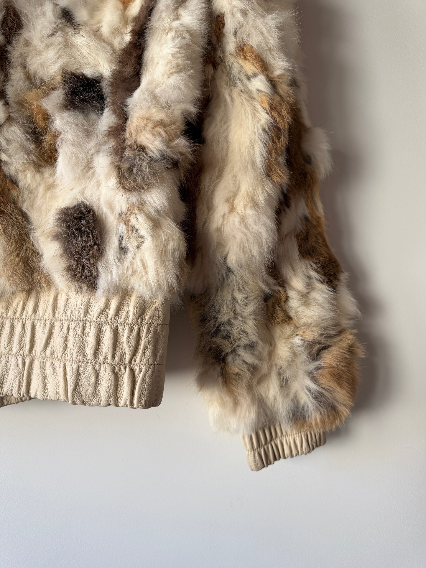 Veste courte en fourrure multicolore