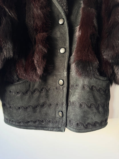 Veste en peau lainée et fourrure