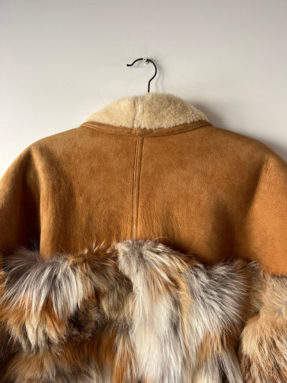 Veste en peau lainée et fourrure