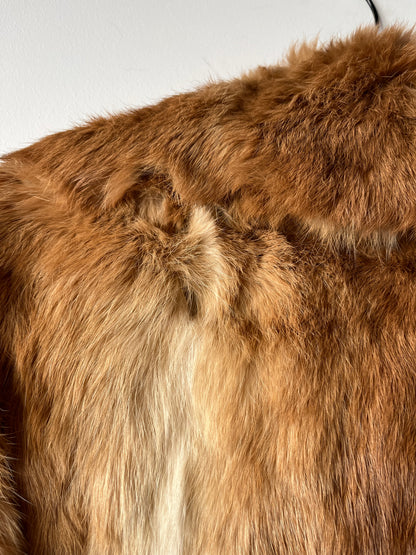 Manteau long en fourrure beige