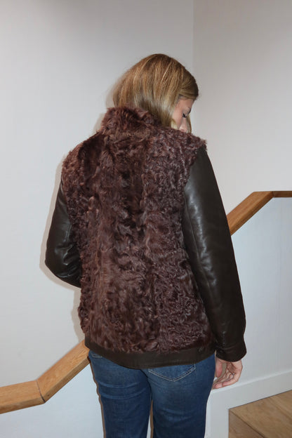 Veste en fourrure et cuir marron