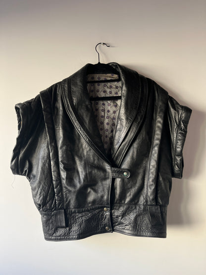 Veste en cuir noir modulable