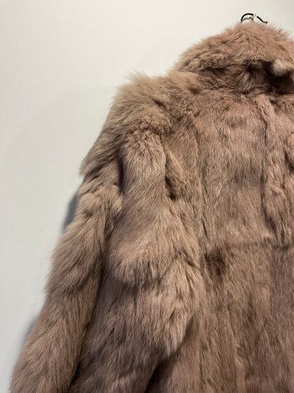 Manteau en fourrure taupe