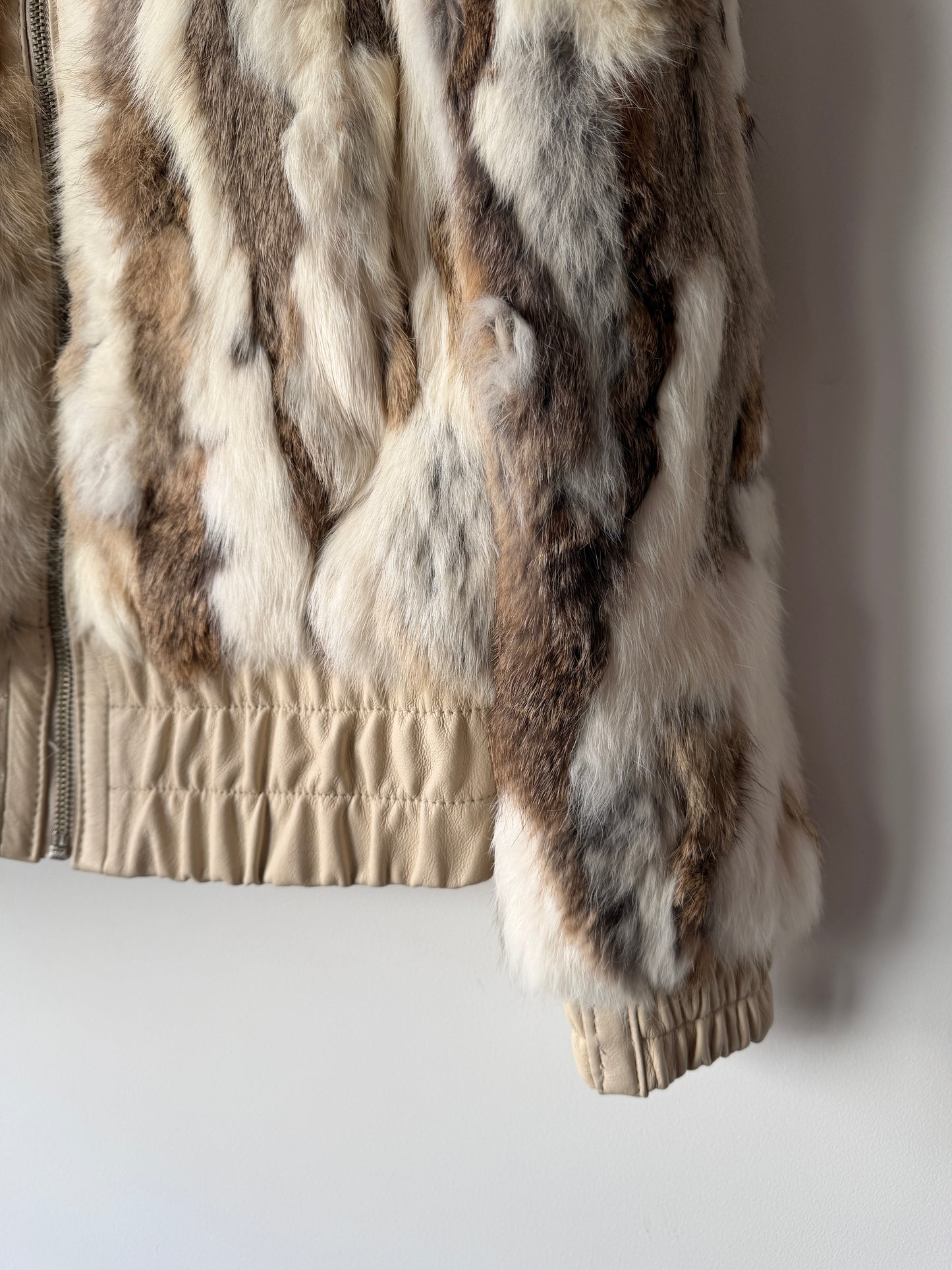 Veste courte en fourrure multicolore