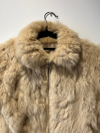 Veste courte en fourrure beige