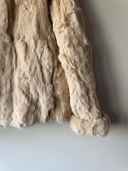 Veste en fourrure écrue