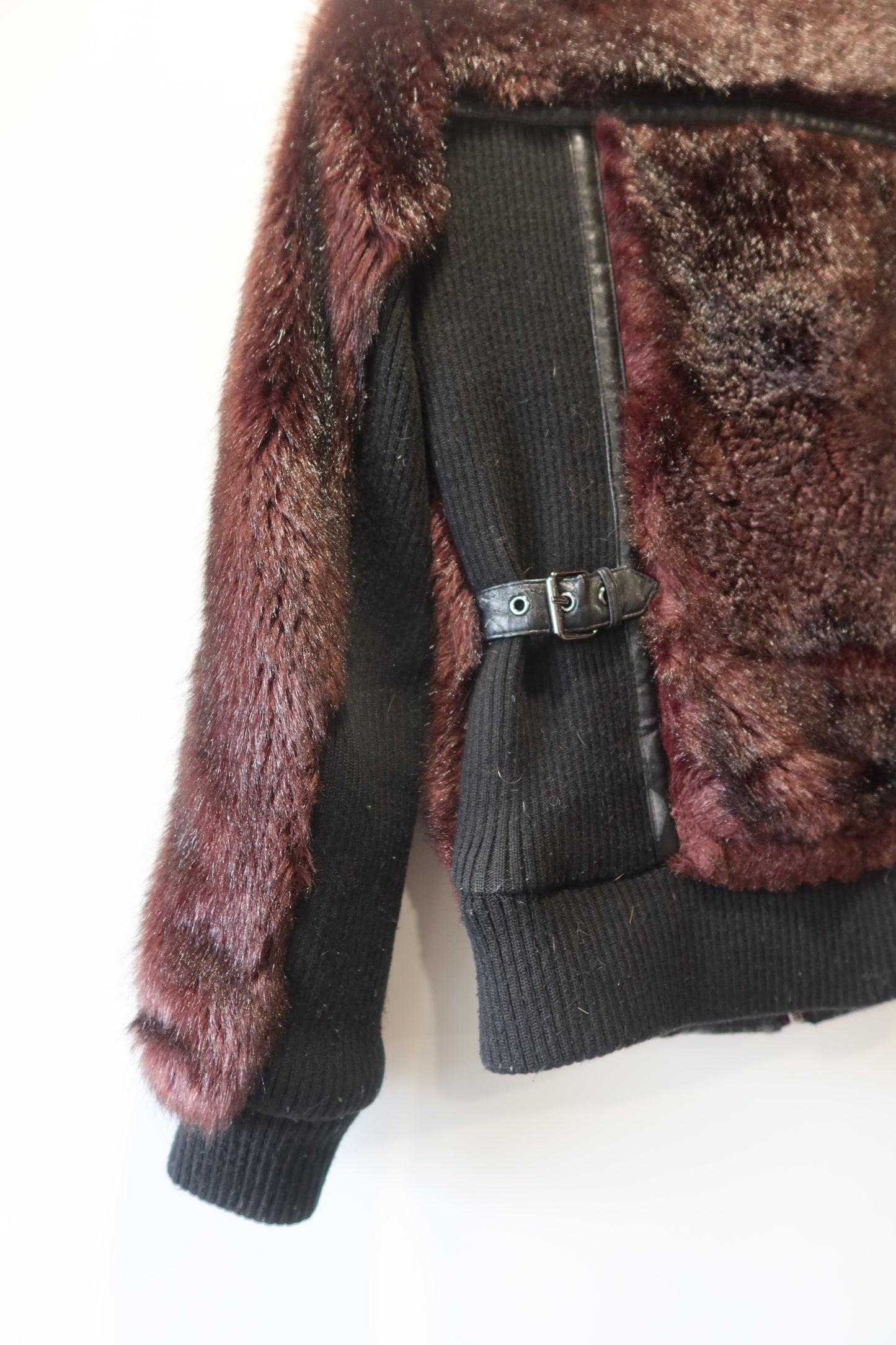 Veste en fausse fourrure Guess