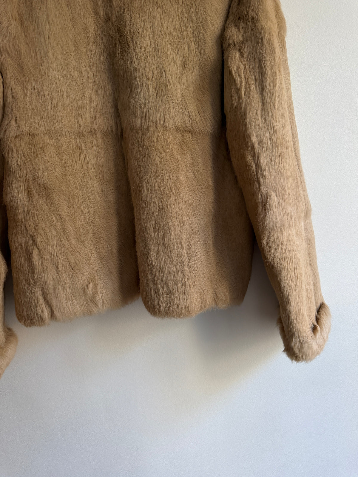 Veste en fourrure beige