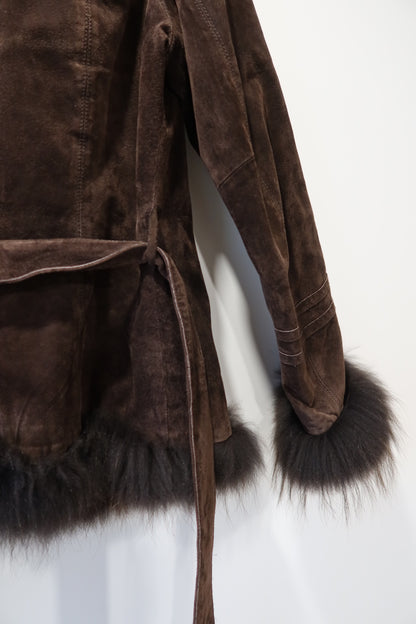 Veste en cuir avec bordures en fourrure marron