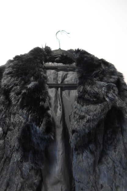 Manteau en fourrure noir